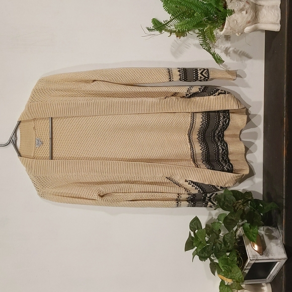 Beige Kismet cardigan in size medium - Picture 1 of 4